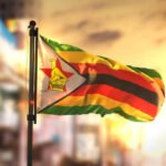 Zimbábue emite primeiros créditos na África